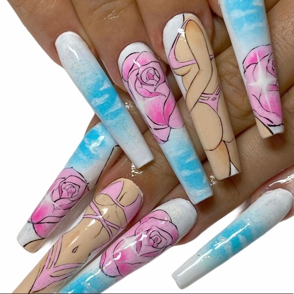 Meet your Posher, Lauren - Picture 1 of 2